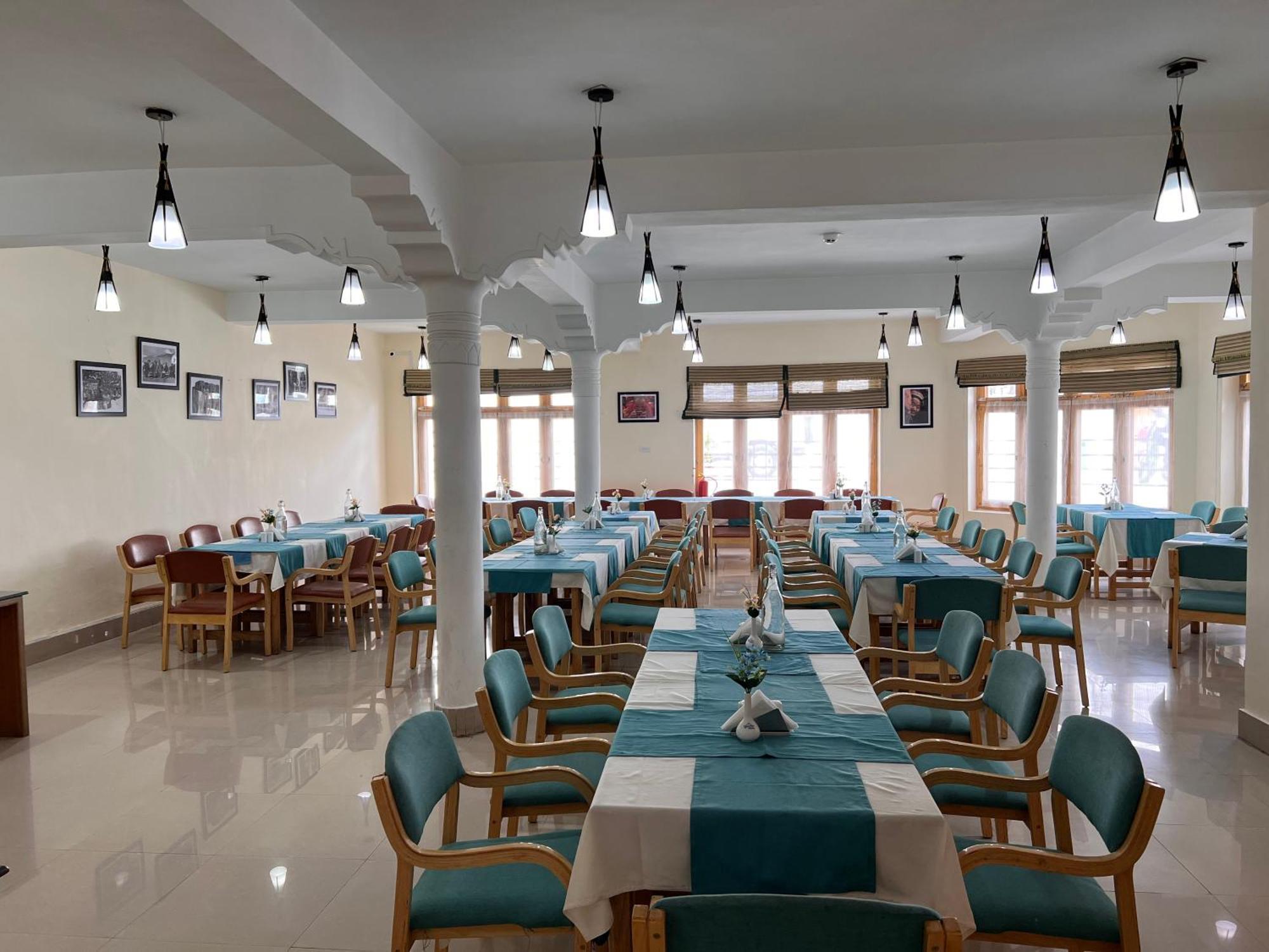 Hotel New Glacier View Leh Exterior photo