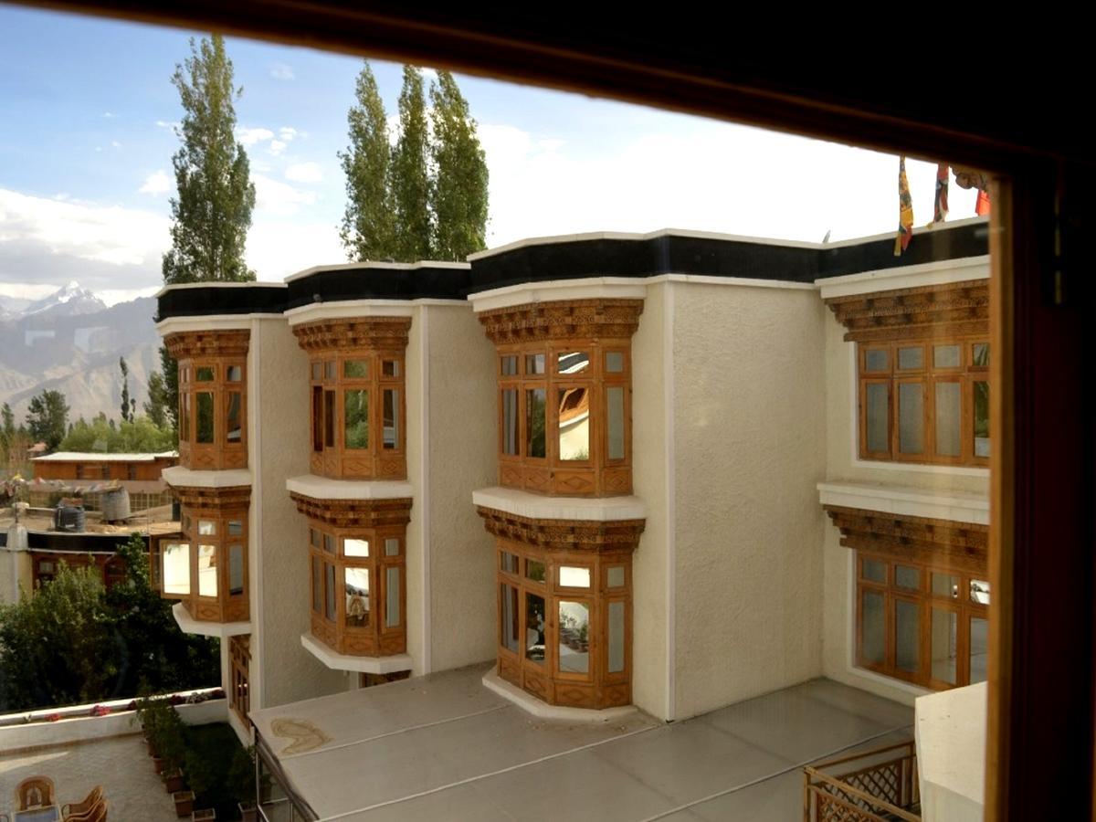 Hotel New Glacier View Leh Exterior photo