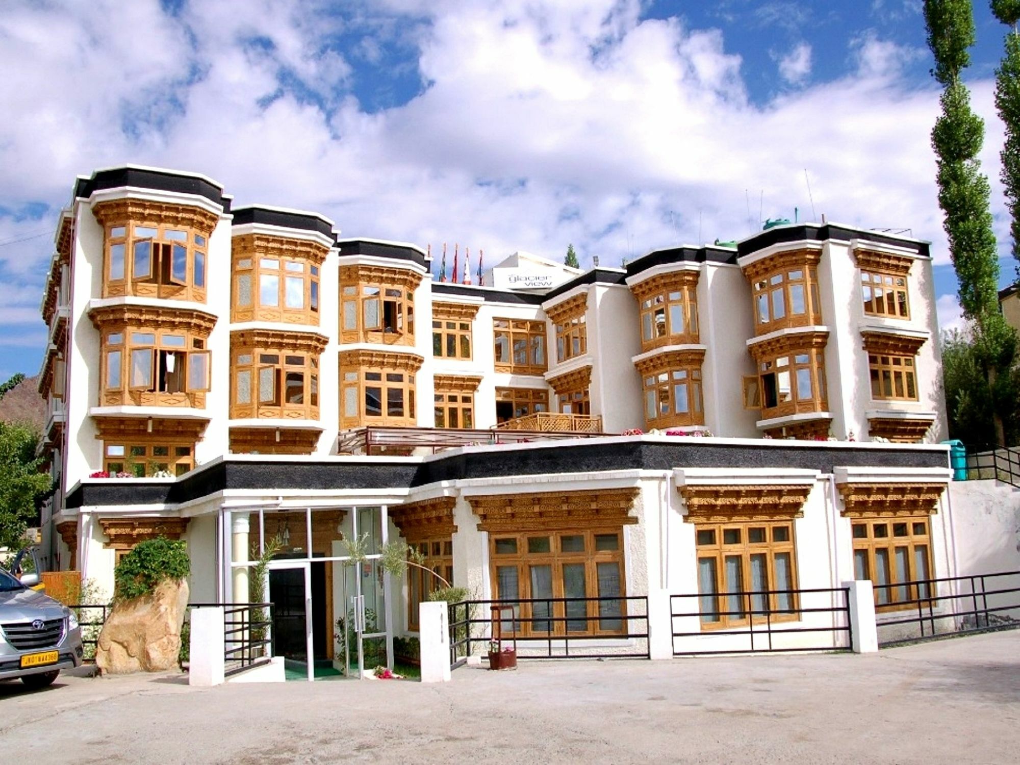 Hotel New Glacier View Leh Exterior photo